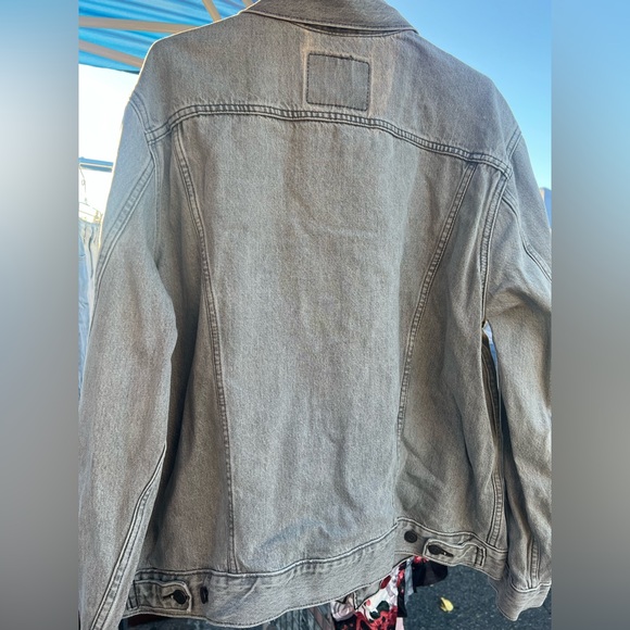 Levi's vintage trucker Gray Denim Jacket size XL - Picture 3 of 4